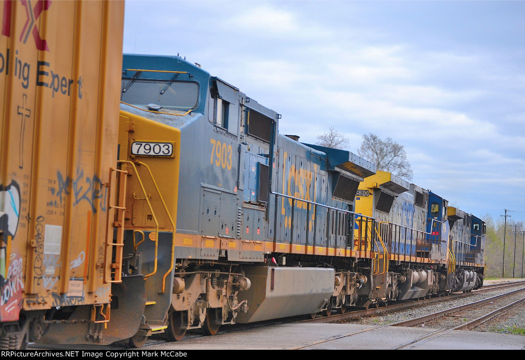 CSX M372